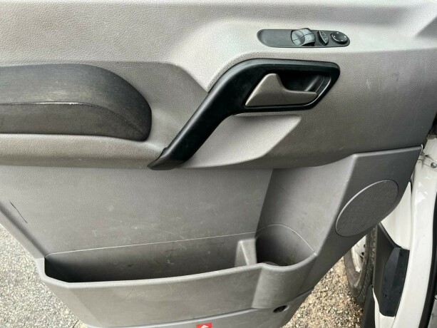 volkswagen-crafter-diesel-2014-big-8