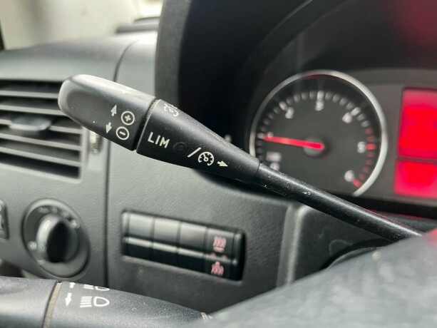 volkswagen-crafter-diesel-2014-big-12