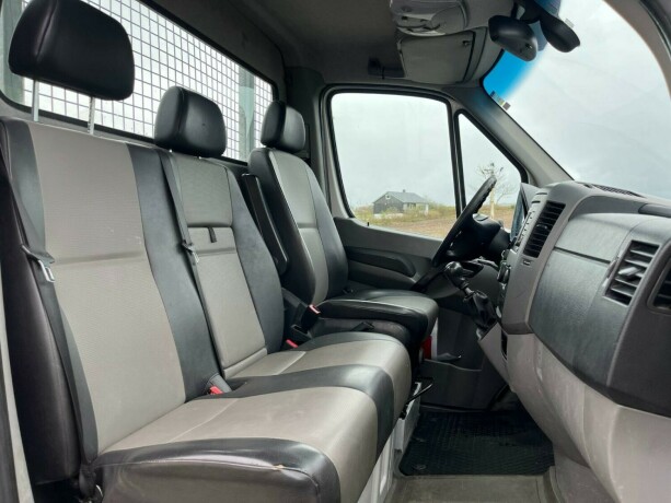 volkswagen-crafter-diesel-2014-big-19