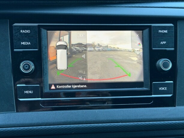 volkswagen-transporter-diesel-2020-big-10