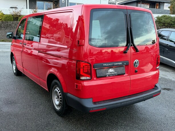 volkswagen-transporter-diesel-2020-big-3