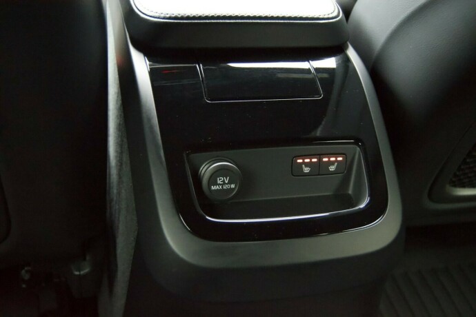 volvo-v60-plug-in-petrol-2020-big-23