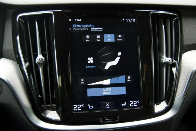 volvo-v60-plug-in-petrol-2020-big-24