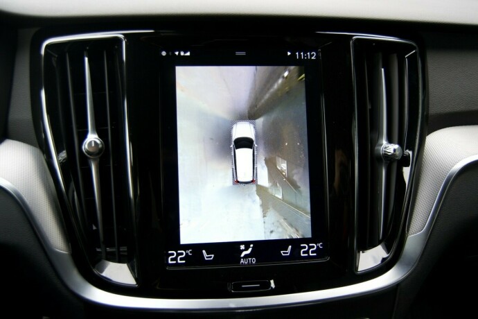 volvo-v60-plug-in-petrol-2020-big-27