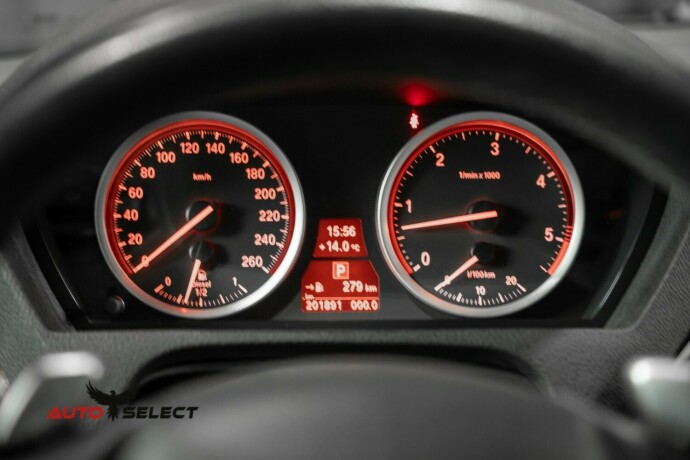 bmw-x6-diesel-2012-big-33