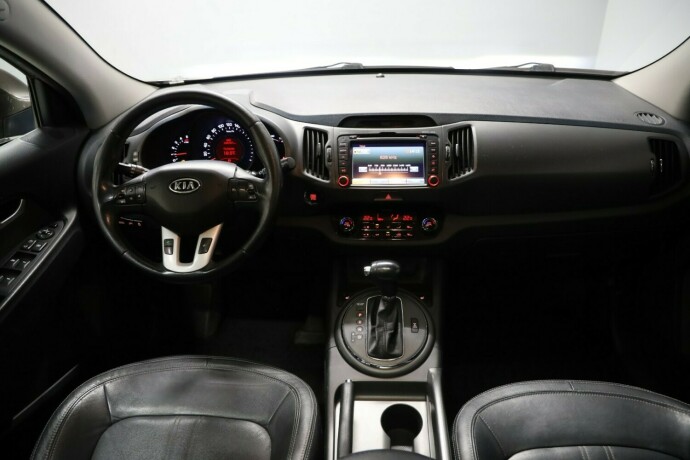 kia-sportage-diesel-2011-big-7