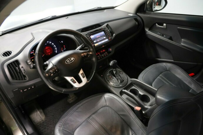 kia-sportage-diesel-2011-big-5