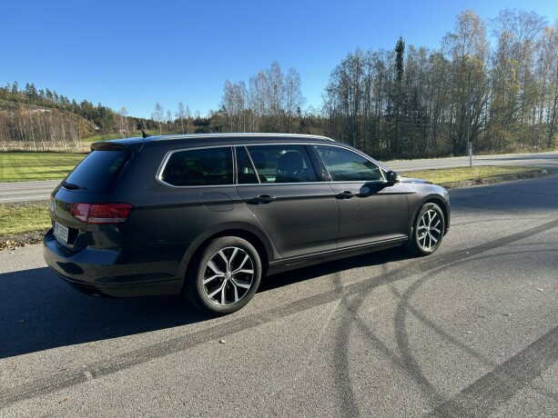 2019-passat-volkswagen-20l-diesel-big-1
