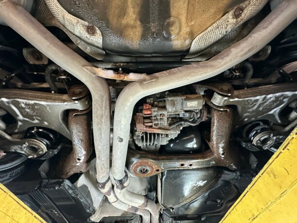 audi-rs5-bensin-2010-big-59