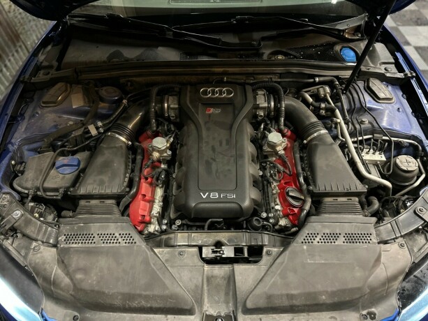 audi-rs5-bensin-2010-big-52