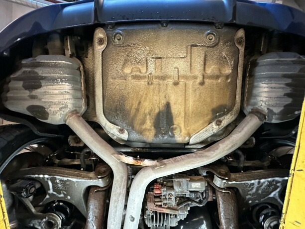 audi-rs5-bensin-2010-big-58