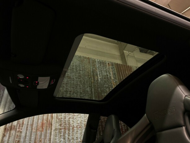 audi-rs5-bensin-2010-big-37