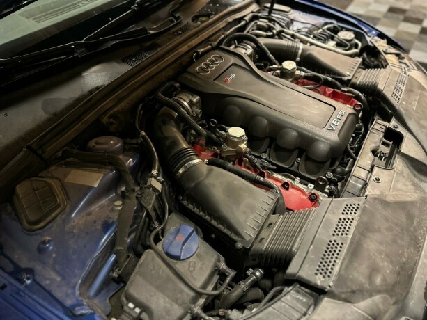 audi-rs5-bensin-2010-big-55