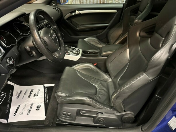 audi-rs5-bensin-2010-big-20