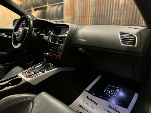 audi-rs5-bensin-2010-big-41