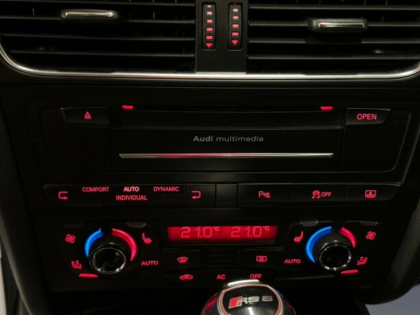 audi-rs5-bensin-2010-big-34