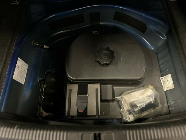 audi-rs5-bensin-2010-big-51