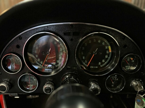 chevrolet-corvette-bensin-1967-big-27