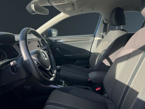 volkswagen-t-roc-bensin-2019-big-8