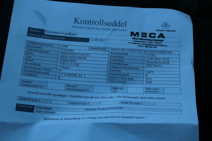 mercedes-benz-vito-diesel-2012-big-16