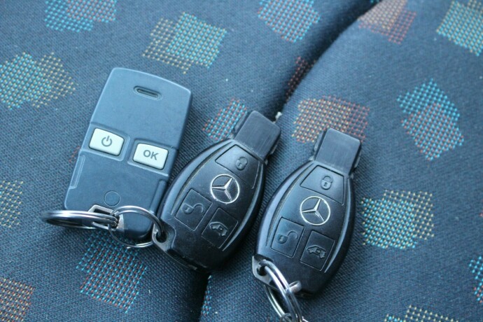 mercedes-benz-vito-diesel-2012-big-12