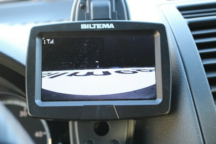 mercedes-benz-vito-diesel-2012-big-13