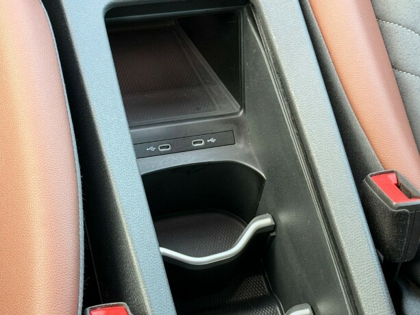 volkswagen-id4-elektrisitet-2021-big-11