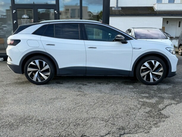 volkswagen-id4-elektrisitet-2021-big-5