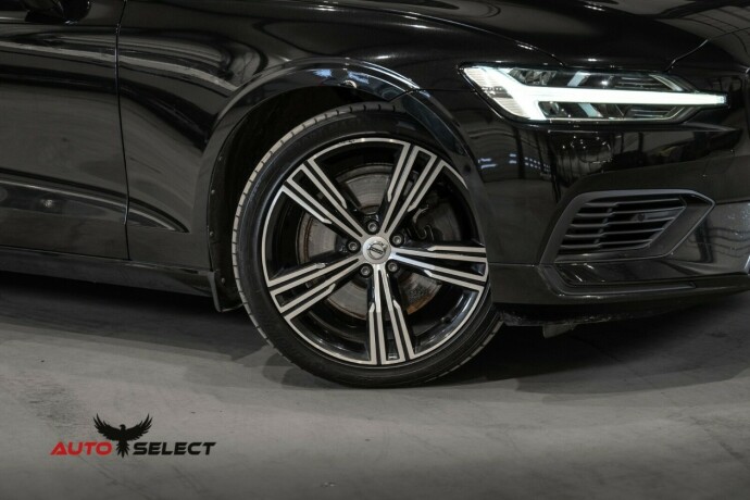 volvo-v60-elektrisitetbensin-2019-big-2