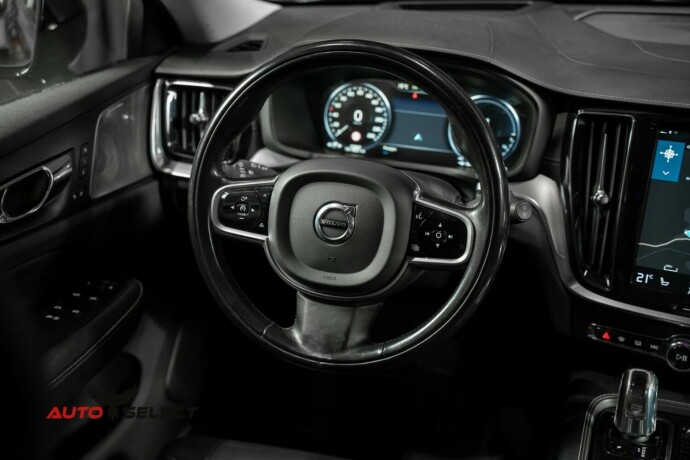 volvo-v60-elektrisitetbensin-2019-big-32