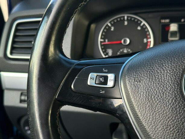 volkswagen-amarok-diesel-2018-big-20