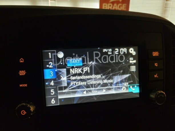 mercedes-benz-vito-diesel-2020-big-20