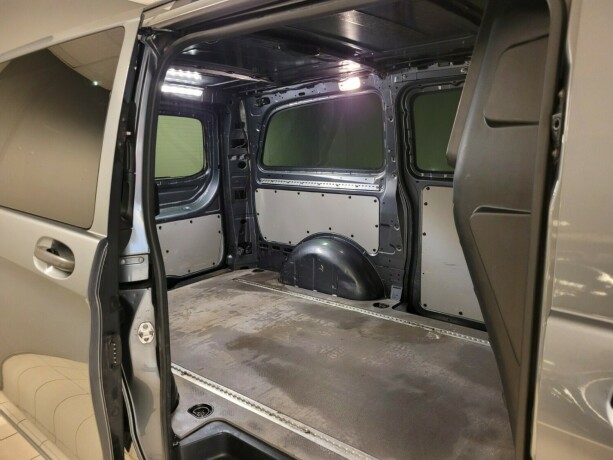 mercedes-benz-vito-diesel-2020-big-12