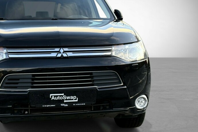 mitsubishi-outlander-elektrisitetbensin-2014-big-4