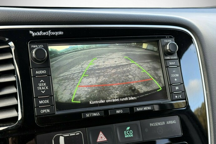 mitsubishi-outlander-elektrisitetbensin-2014-big-29