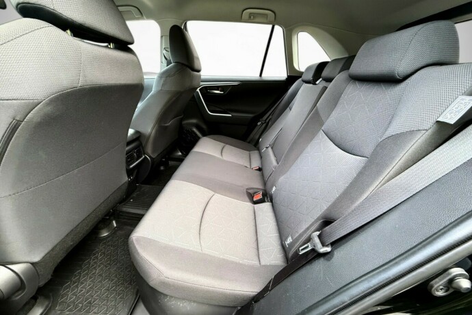 toyota-rav4-elektrisitetbensin-2019-big-40