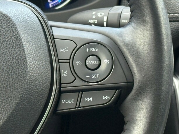 toyota-rav4-elektrisitetbensin-2019-big-46