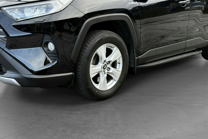 toyota-rav4-elektrisitetbensin-2019-big-5