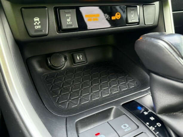 toyota-rav4-elektrisitetbensin-2019-big-27