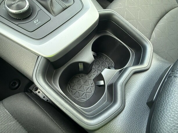 toyota-rav4-elektrisitetbensin-2019-big-26