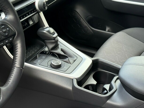 toyota-rav4-elektrisitetbensin-2019-big-24