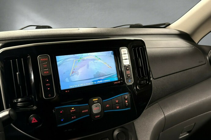 nissan-e-nv200-elektrisitet-2021-big-13