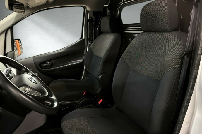 nissan-e-nv200-elektrisitet-2021-big-15