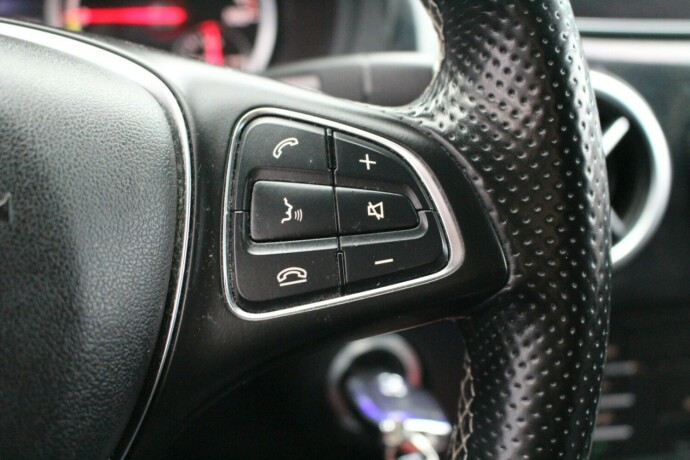 mercedes-benz-elektrisitet-2015-big-10