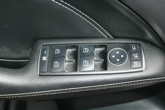 mercedes-benz-elektrisitet-2015-big-7