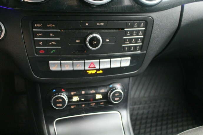 mercedes-benz-elektrisitet-2015-big-15