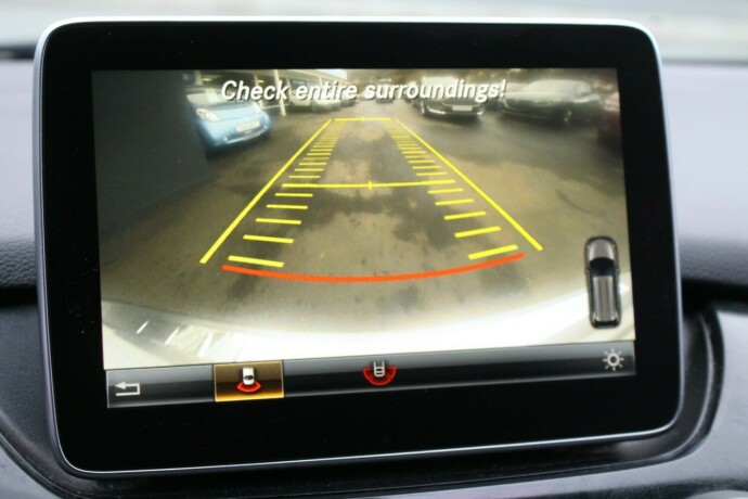 mercedes-benz-elektrisitet-2015-big-14