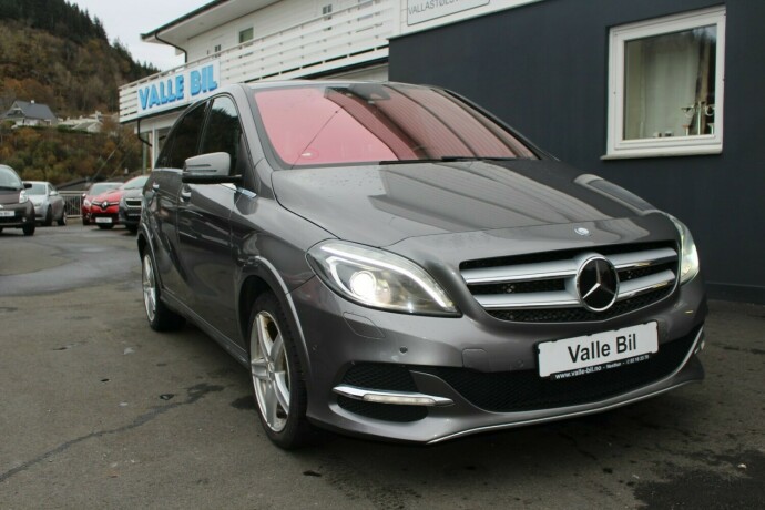 mercedes-benz-elektrisitet-2015-big-0