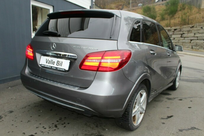 mercedes-benz-elektrisitet-2015-big-3