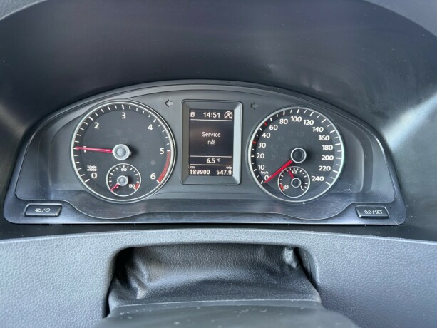 volkswagen-transporter-diesel-2013-big-9